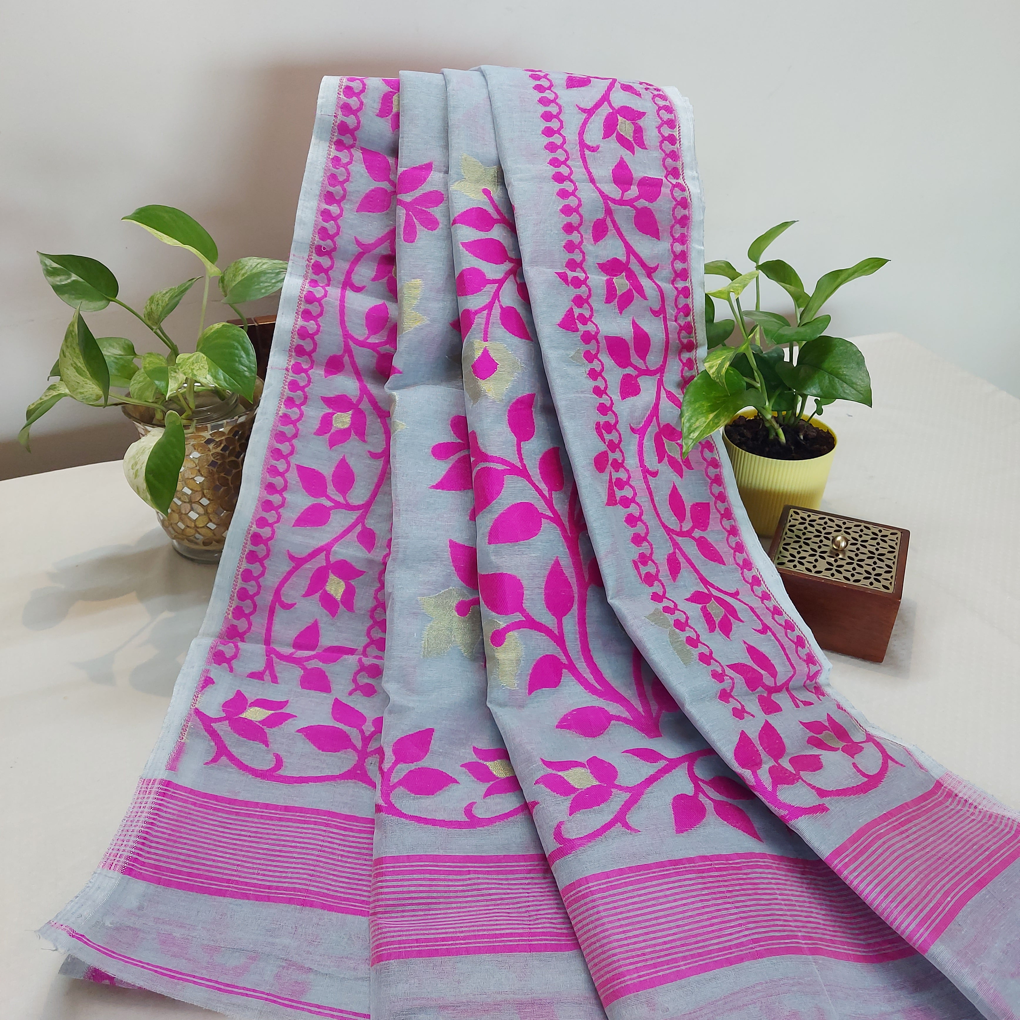 Cotton Dhakai Jamdani-JaalGreyPink